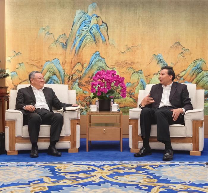 罗照辉会见候任常驻联合国代表傅聪大使