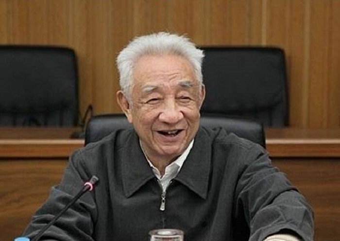 邹家华