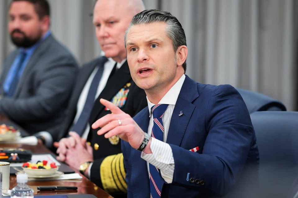 皮特·赫格瑟斯（Pete Hegseth）