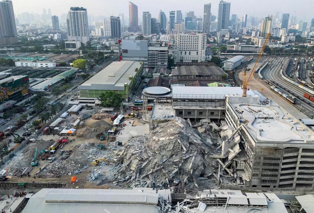 缅甸发生强烈地震,泰国曼谷在建中的国家审计署大楼倒塌