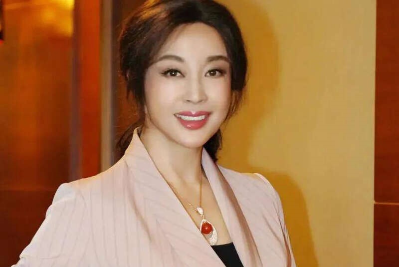 刘晓庆