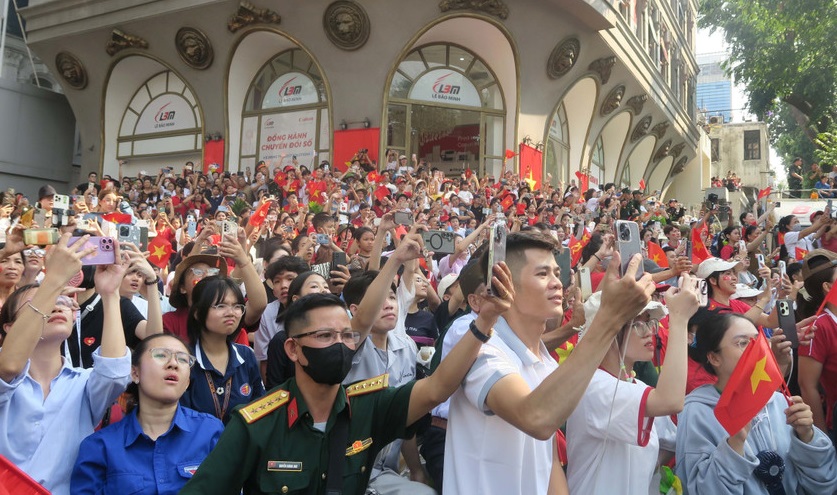 越南庆祝南方解放和国家统一50周年庆典活动