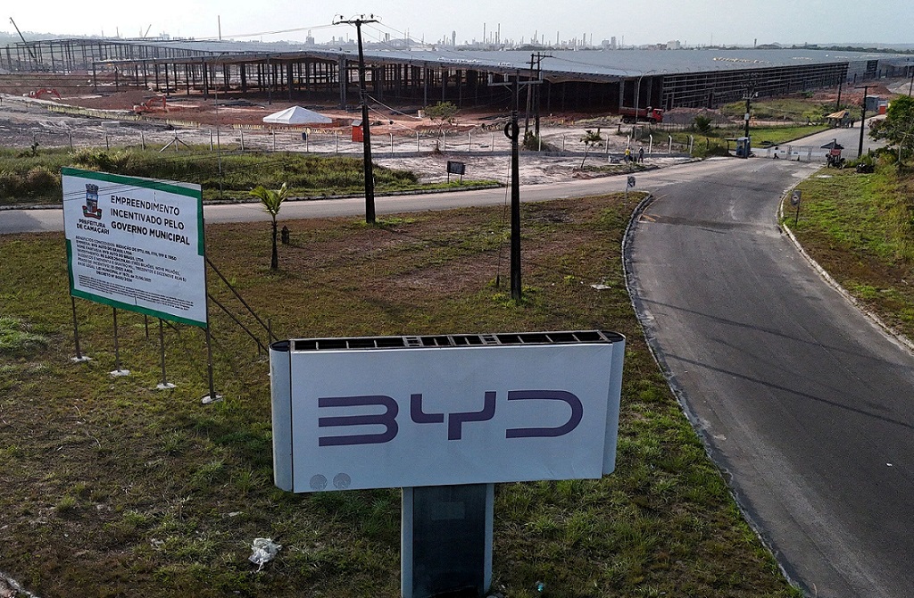 巴西巴伊亚州卡马卡里市比亚迪电动汽车工厂施工现场