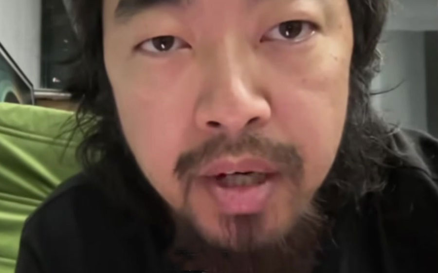 中国网红“峰哥亡命天涯”（本名周丽峰）