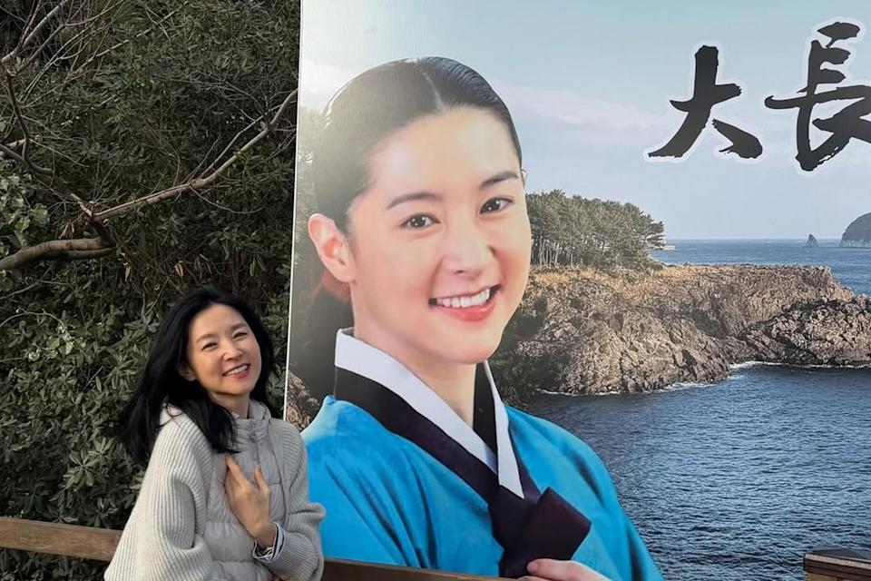 韩国演员李英爱发布多张重访《大长今》拍摄地的照片