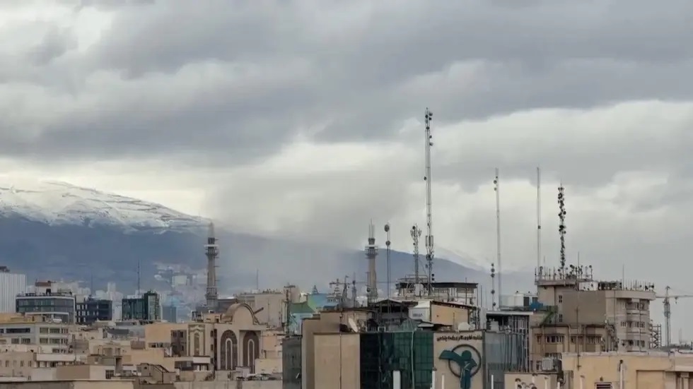 德黑兰至少有四处地点遭到袭击