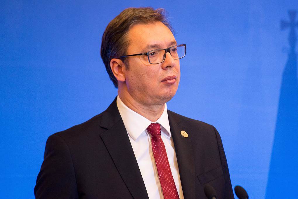 亚历山大·武契奇（Aleksandar Vucic）